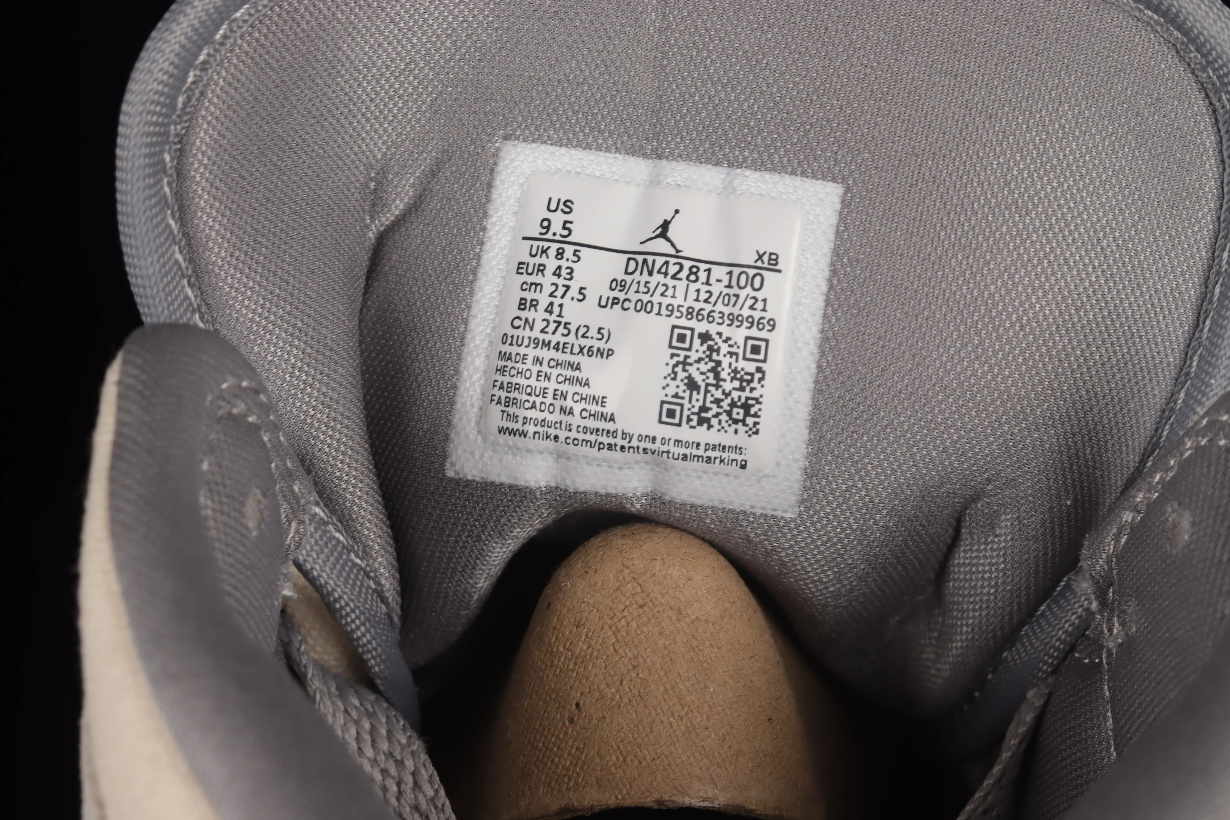 All categories Air Jordan Jordan series basketball shoes Air Jordan 1 Mid G version pure original Air Jordan 1 Mid AJ1 Joe 1 coconut milk color mid-top basketball shoes DN4281-100